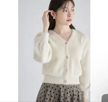 tocco closet 다양한 비쥬 샤기 니트 가디건