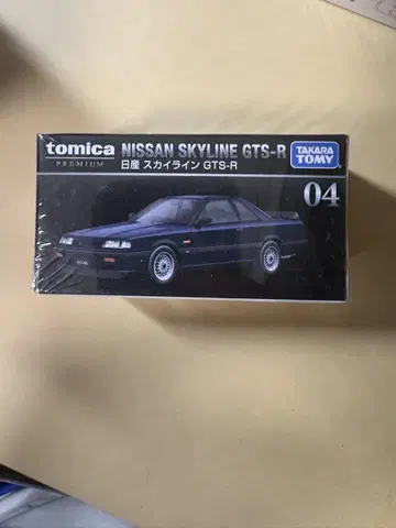 토미카 프리미엄 닛산 스카이라인 GTS-R 04