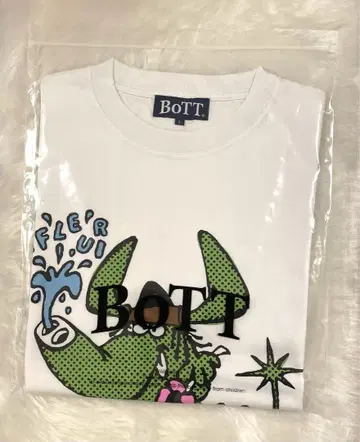 Bott 로고 반팔 티셔츠