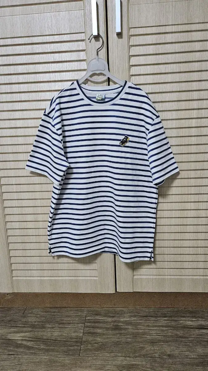 Project Moonbear Coolten Sheon Stripe Vahn-sleeve T-shirt