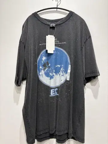 미사용 새상품 GU ET 티셔츠 XL 사이즈