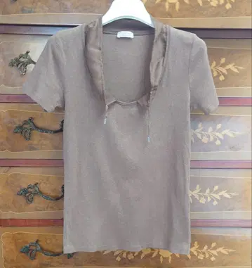 Brunello Cucinelli 브라운 티셔츠
