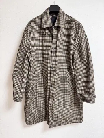 H&M 체크 무늬 렌 코트 EUR 54