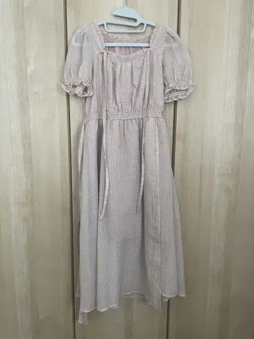 허니시나몬 오타니 에미리 미리냐 콜라보 원피스