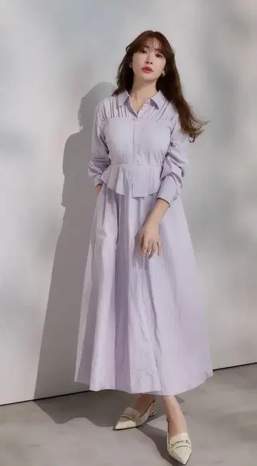 그녀의 입술을 연상시키는 펄럼 팝린 셔츠 드레스 / M