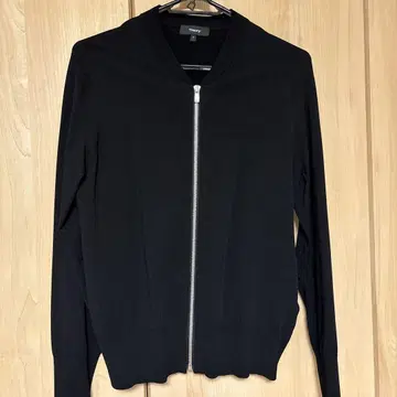Theory 블랙 집업 자켓 S