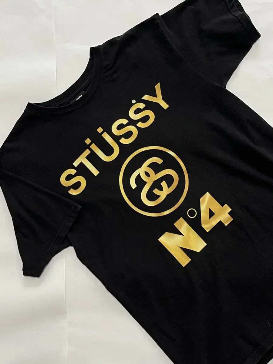 STUSSY 스투시 No.4 반팔티 블랙 M