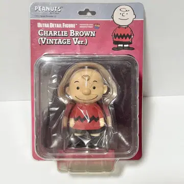 미개봉 UDF PEANUTS CHARLIE BROWN 스누피 피규어