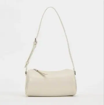 미사용 새상품 ZARA 미니 실린더 보울링백 에크루
