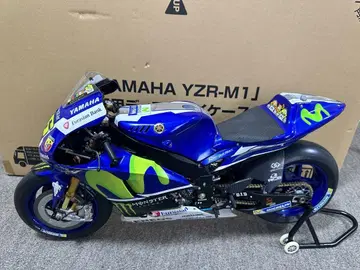 야마하 YZR-M1