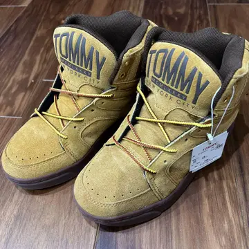 TOMMY 스니커즈