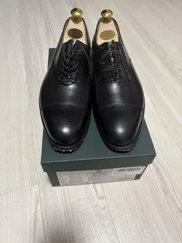 Crockett&Jones 블랙 8E (슈키퍼 포함)