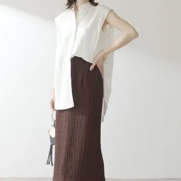 콜라주 코팅 밴드 카라 린넨 블라우스