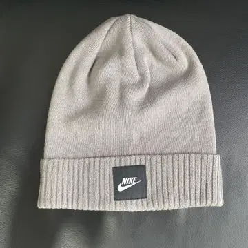 Nike 그레이 니트 모자