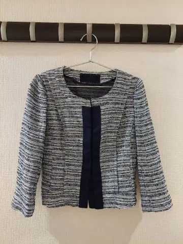 TO BE CHIC 노카라 7부 소매 자켓