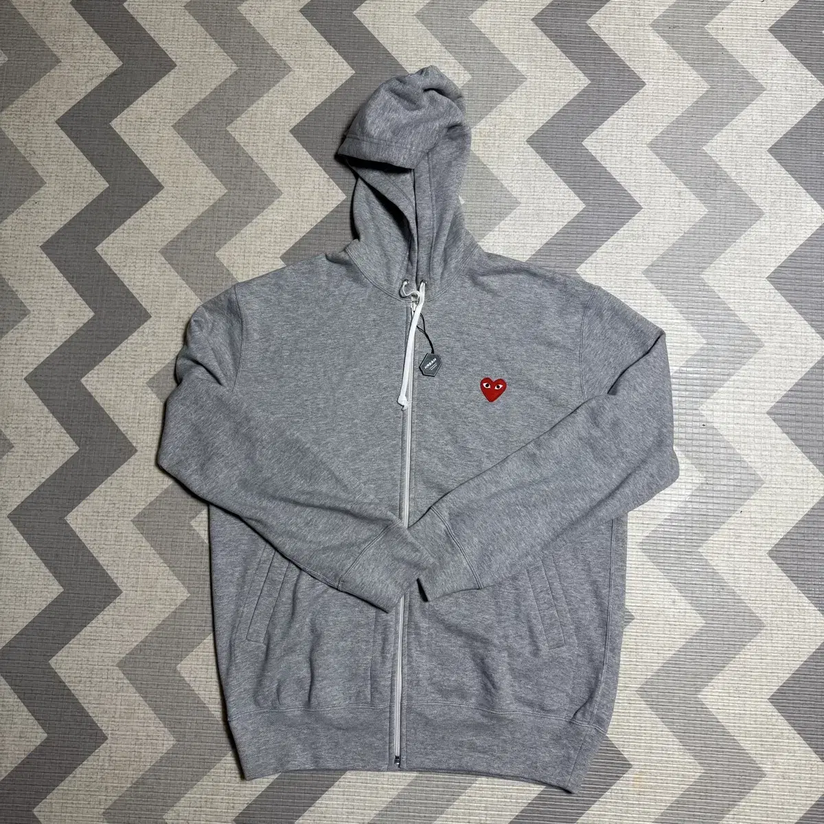 Comme des Garçons Play Hoodie XXL