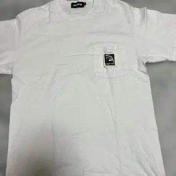 XLARGE 화이트 티셔츠 M 사이즈 포켓 부착