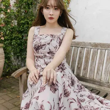 Dahlia Belted Dress / rose wood S 사이즈