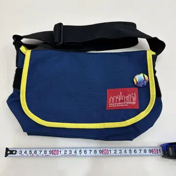 Manhattan Portage 네이비 숄더백
