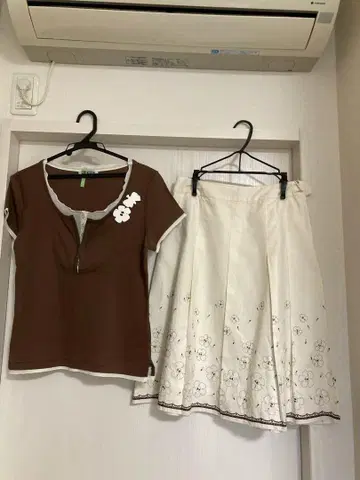 피코네 티셔츠 스커트 세트