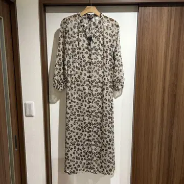 정가 29000엔 레오파드 시어 원피스 일본제 미사용 새상품