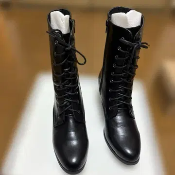 레이스업 부츠 블랙