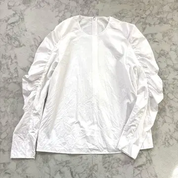 BEIGE. 베이지 슬리브 개더 블라우스 셔츠