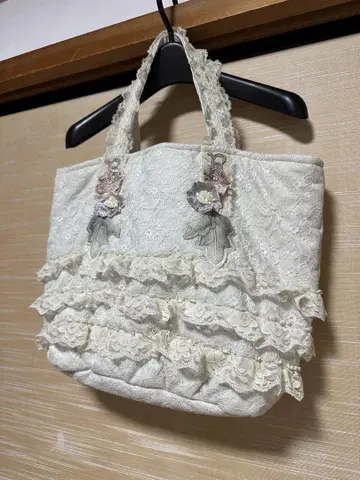 사에라 아키아카네풍 레이스 숄더 토트백
