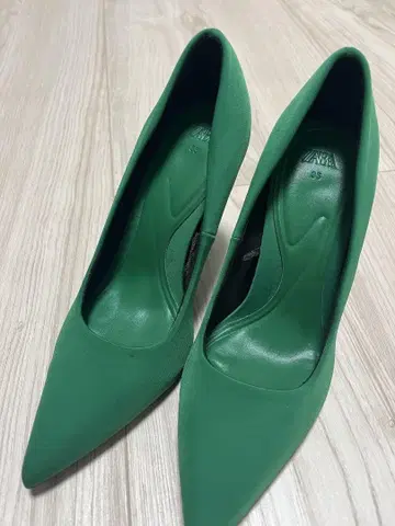 자라 그린 하이힐 펌프스 35