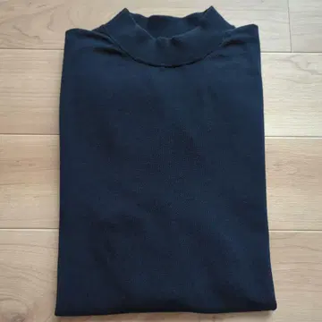 UNITED ARROWS 네이비 모크넥 니트 봄/여름