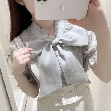 evelyn 초커 리본 레이스 탑 아이스 그레이