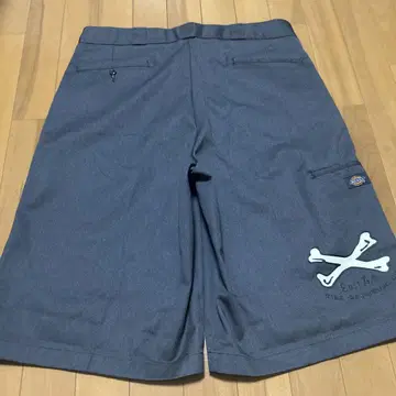 디키즈 백 드롭 그레이 숏 팬츠 w36
