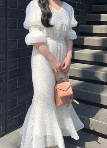 무게 muguet melty butter dot mermaid 원피스