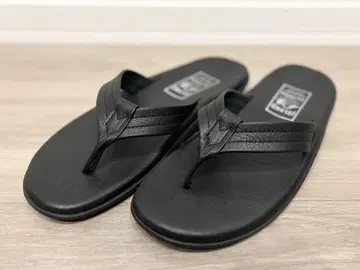ISLAND SLIPPER 블랙 샌들 올 가죽
