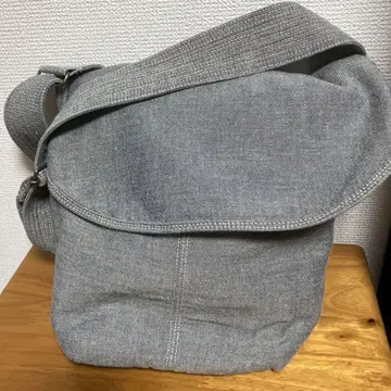 카스리 숄더백
