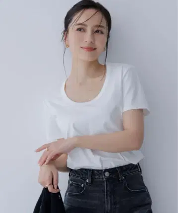 anuans 아누아스 실크 터치 코튼 U 넥 T