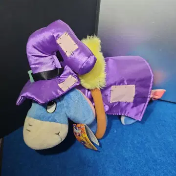 홍콩 디즈니랜드 이요르 봉제 인형 할로윈