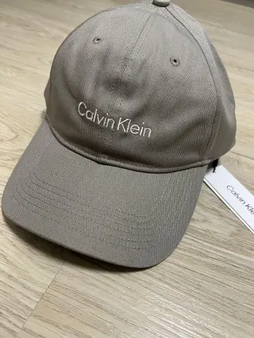 택 포함 새상품 CalvinKlein 캘빈클라인 베이지 캡 남녀 공용