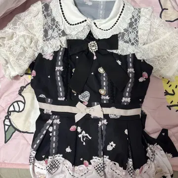 LIZLISA Sugary Treats Picnic 패턴 셋업 블랙