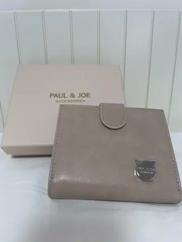 PAUL & JOE 접이식 지갑 베이지