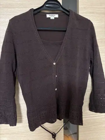 다크 브라운 썸머 니트 앙상블