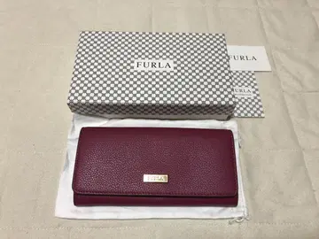 새상품급 FURLA 훌라 가죽 장지갑 핑크