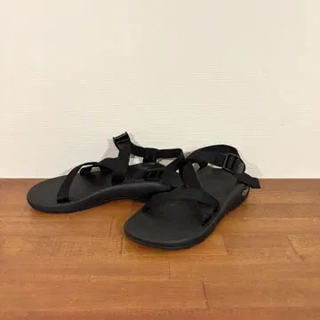 새상품급 Chaco Z1 25.0cm 블랙