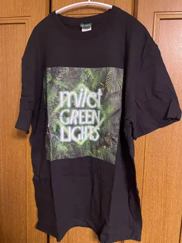 milet GREEN LIGHTS 티셔츠 XL