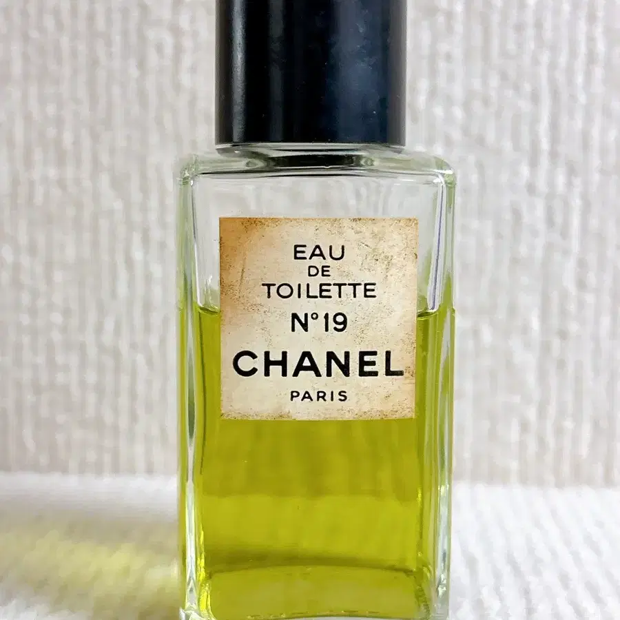 Chanel Fragrance Chanel N 19 Edt 19 Eau Chanel No 19 Parfum 100ml