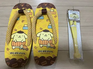 폼폼푸딩 일본 나막신 스타일 샌들 플라스틱 부채 세트