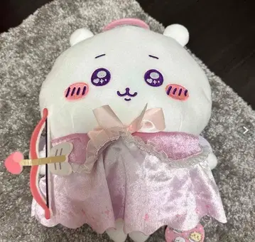 곰 봉제 인형 핑크 의상 깃털 포함