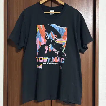 새상품급 빈티지 밴딩 티셔츠 TOBYMAC 블랙 페이드 L
