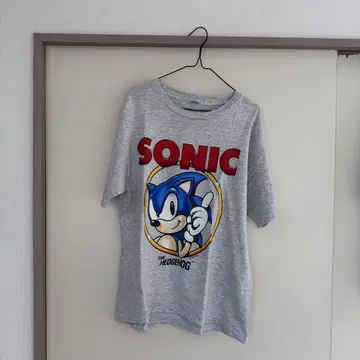 SONIC THE HEDGEHOG 그레이 티셔츠