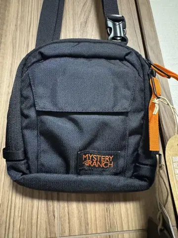 MYSTERY RANCH District 2 블랙 숄더백